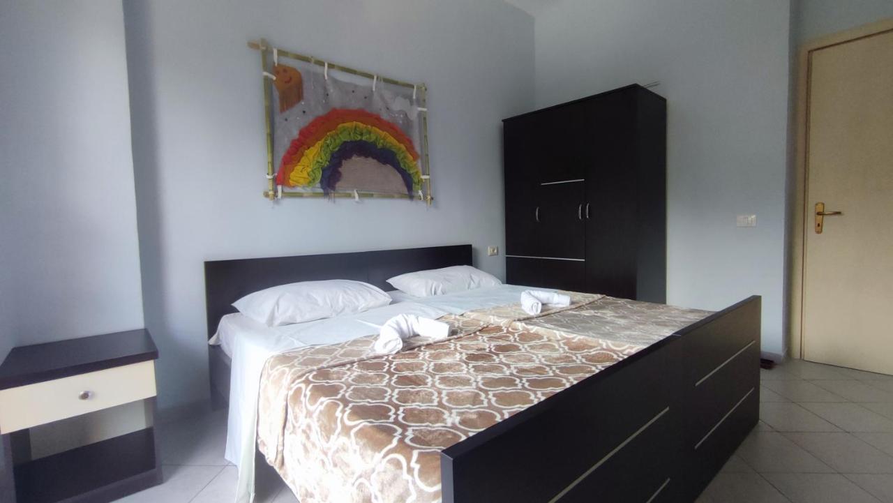 10 Apartmants Olimpia Mir Durrës Exterior foto